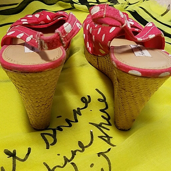 Shoes! - Picture 4 of 4