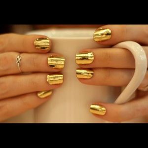 Meet your Posher, Kiana