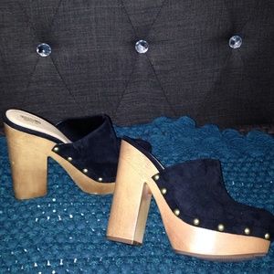 Black clogs