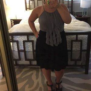 EUC super flattering ruffle dress