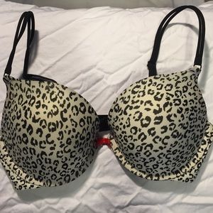 White Leopard Print Victoria's Secret Bra Size 36D