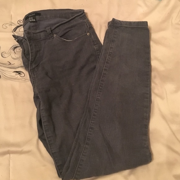 Skinny jeans