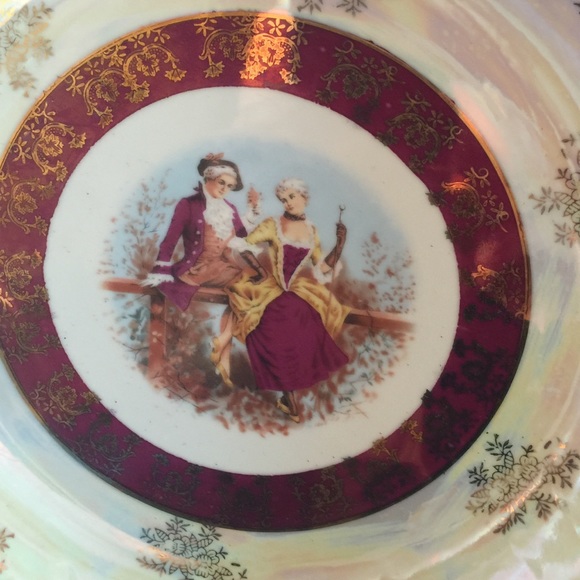 Beautiful Porcelain plate. - Picture 2 of 4