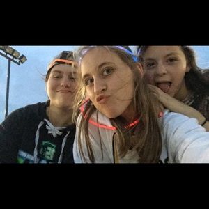 Meet your Posher, Natalie