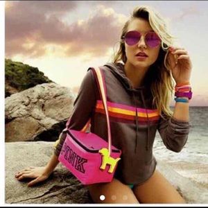 VS Pink Cooler Bag+ Mini Mist