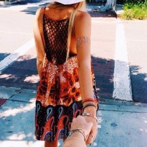 LF flowy dress with net back