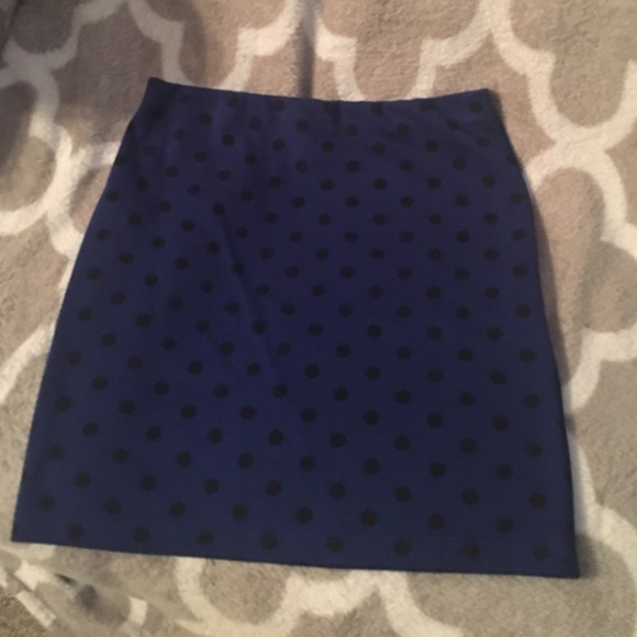 NWOT STRETCHY MINI SKIRT
