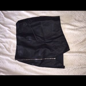 Leather skirt