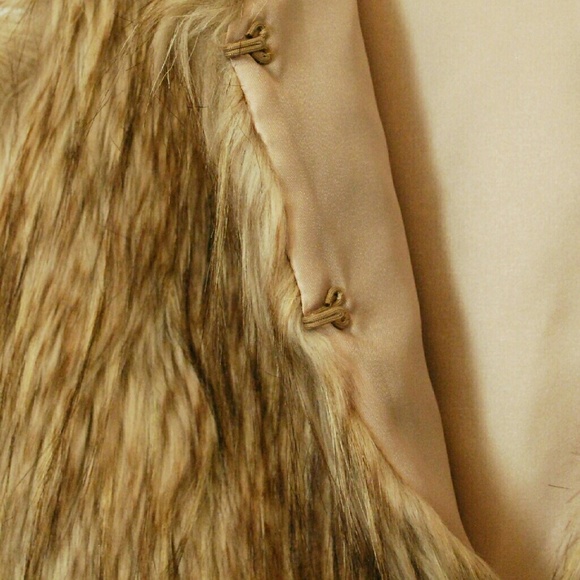 Steve Madden Vest - Picture 2 of 4