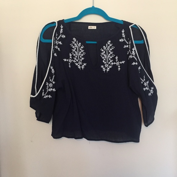 Cropped open sleeved shirt