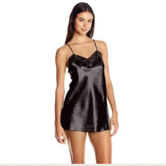 ⚡️FLASH SALE ⚡️Intimate slip in black NWT - Picture 2 of 4