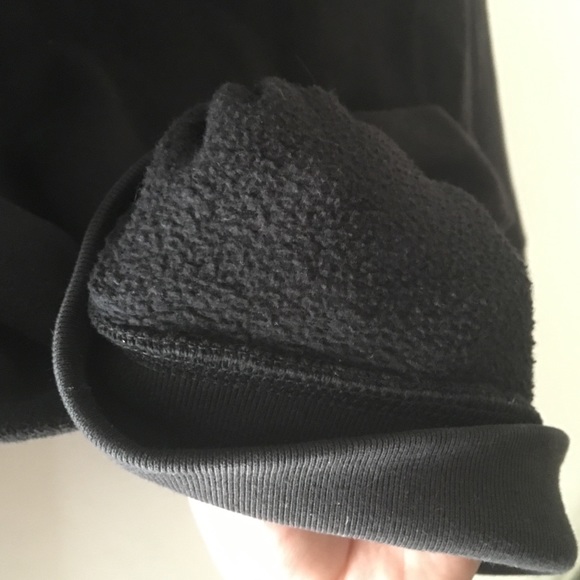 Victoria Secret PINK Hoodie (Black) - Picture 4 of 4