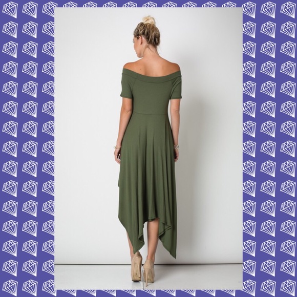 {LAST 1} ๐HP Off the shoulder hi-low coal black - Picture 2 of 3