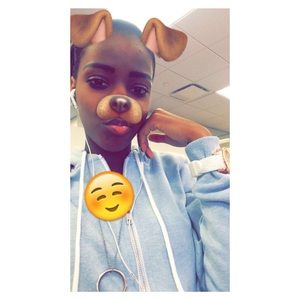 Meet your Posher, Kimberly