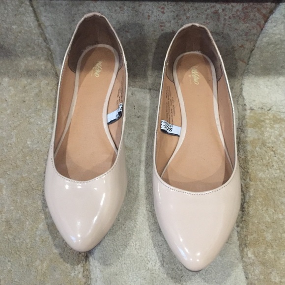 Mossimo nude flats