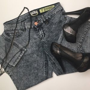 Skinny Acid Washed Style Jeans- Perfect Condition!
