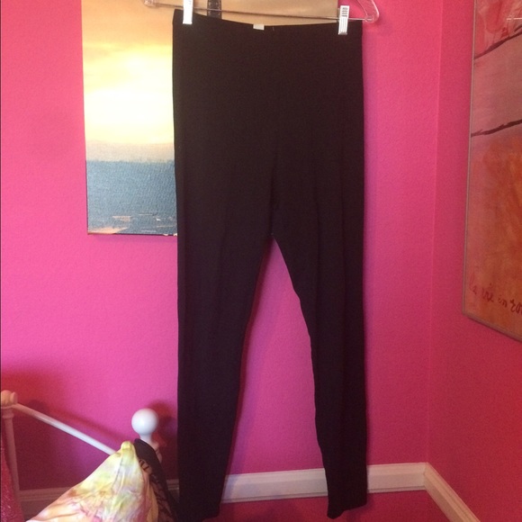Black leggings!