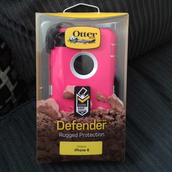 Otter box defender iPhone 6
