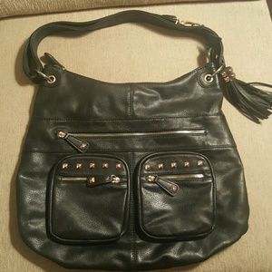 Bkack hobo bag with gold detail