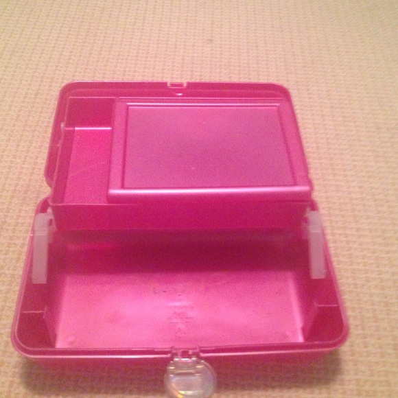 Makeup kit - Picture 2 of 3