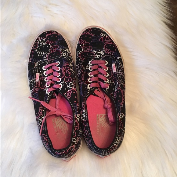 Hello Kitty Vans
