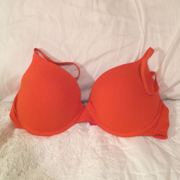 PINK bra