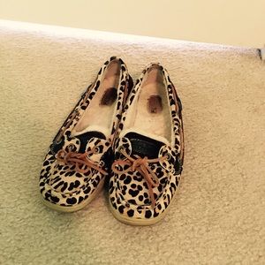 Sperry Topsider Cheetah slip on size 7