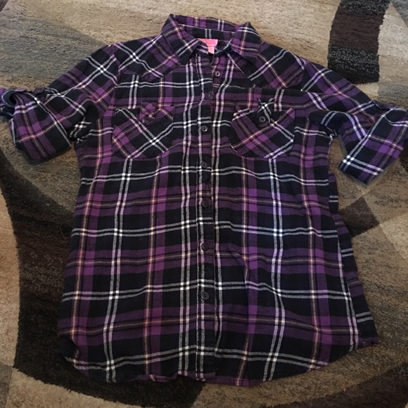 Women's flannel - Picture 1 of 2