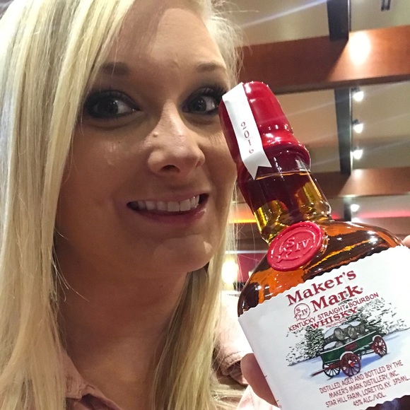 Meet your Posher, Amanda - Picture 6 of 6