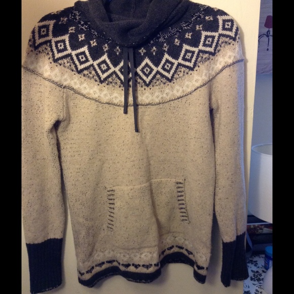 Eddie Bower loose cowl neck sweater