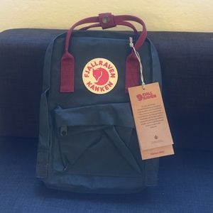BRAND NEW Fjallraven Kånken mini bag!