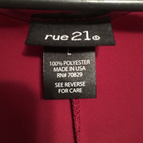 Dress - Picture 3 of 3