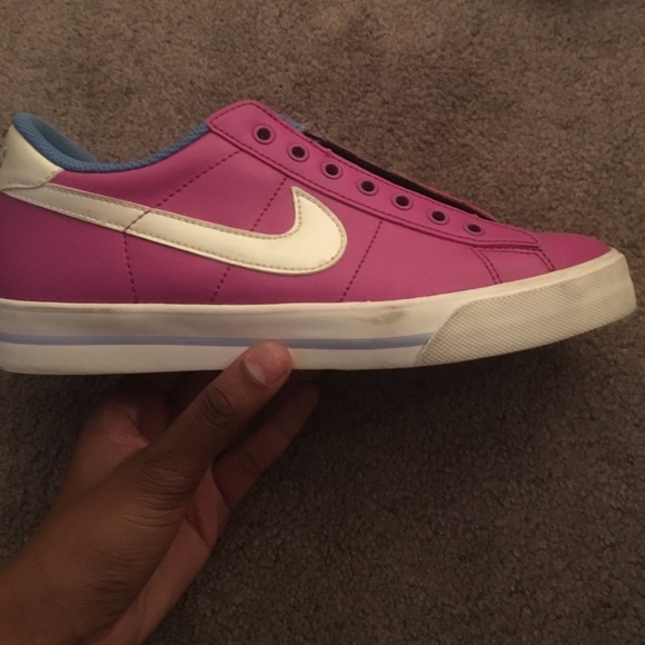 Nike - Picture 1 of 1