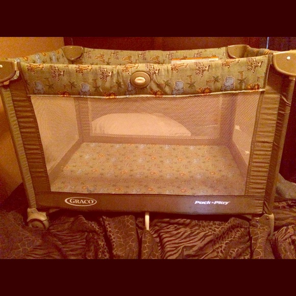 GRACO Pack N Play