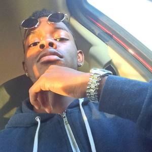 Meet your Posher, Rj