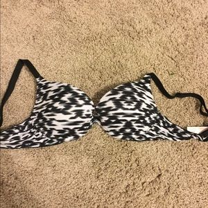 Victoria Secret 34 a push up bra