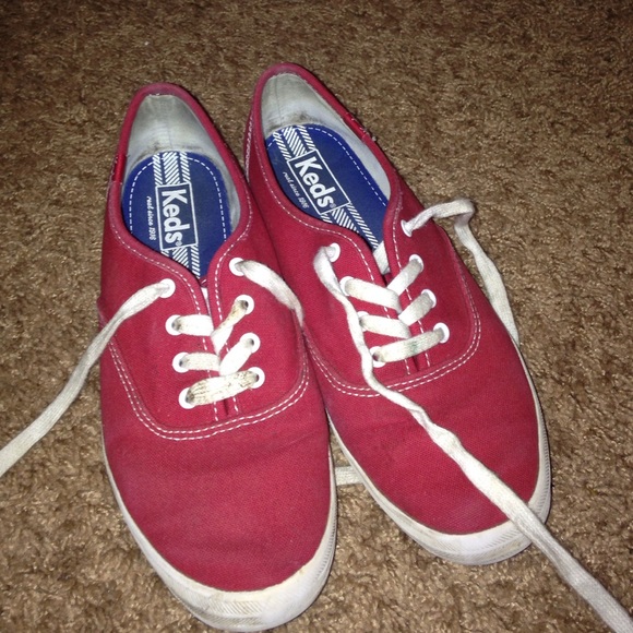Red Keds! - Picture 1 of 2