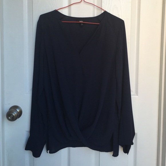 Mossimo flowy long sleeve blouse