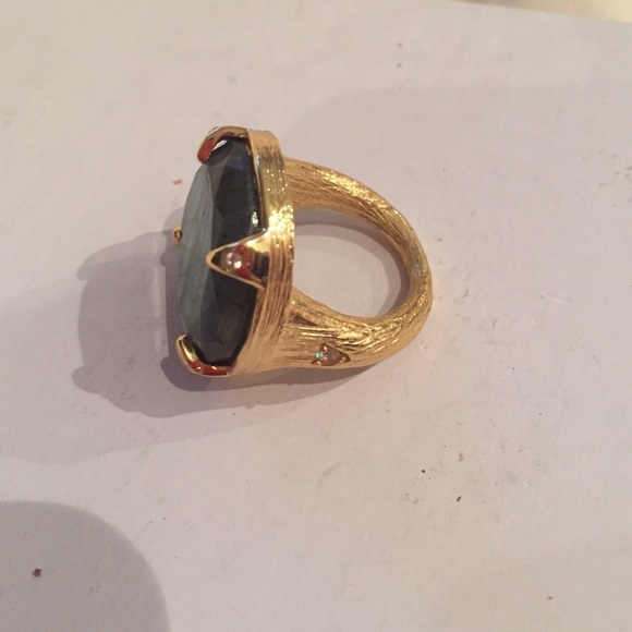 Brand new Melinda Maria Ring! - Picture 2 of 3