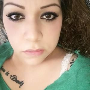 Meet your Posher, Celina