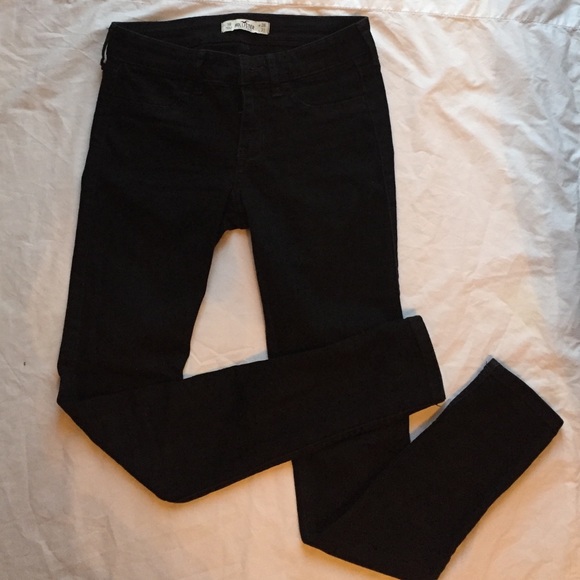 Black Hollister Skinny Jeans