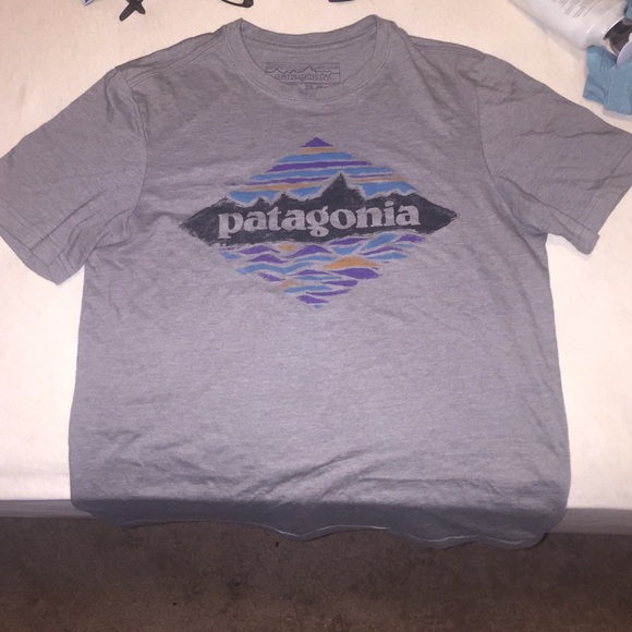 SOLD || Patagonia T-Shirt, can be a unisex shirt.