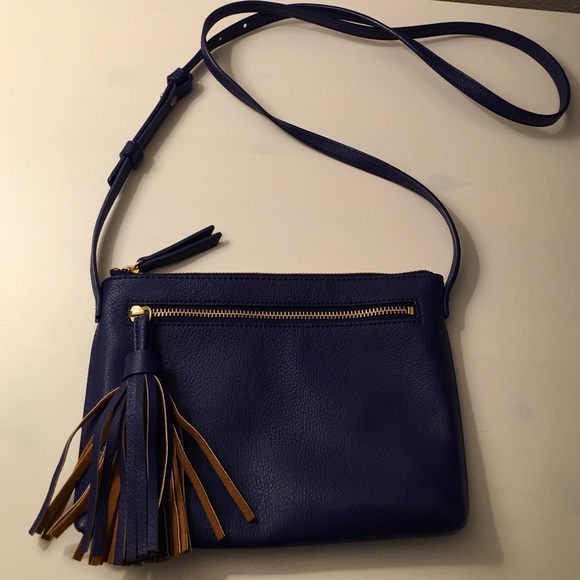 Gap cross body tassel bag