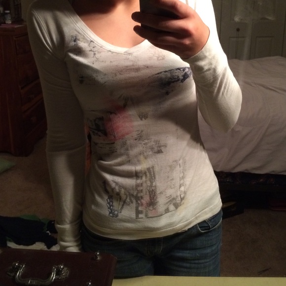 Really cute long sleeve