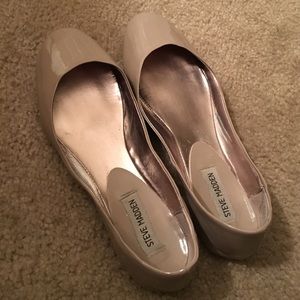 Nude patent leather flats