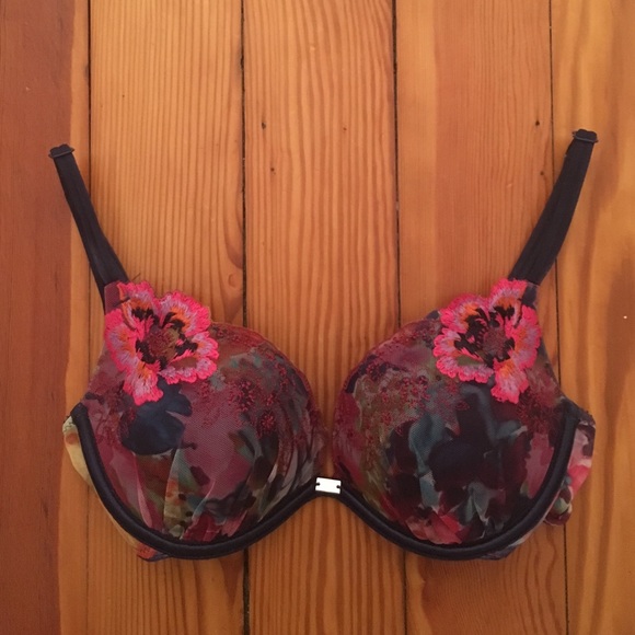 Victoria's Secret Floral Bra