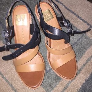 DV by dolce vita wedges