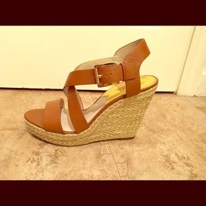 Michael Kors tan wedges