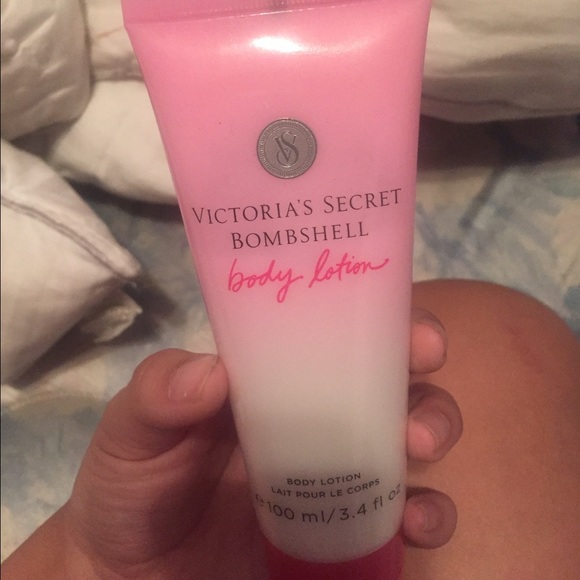 Victoria's Secret Bombshell Body Lotion