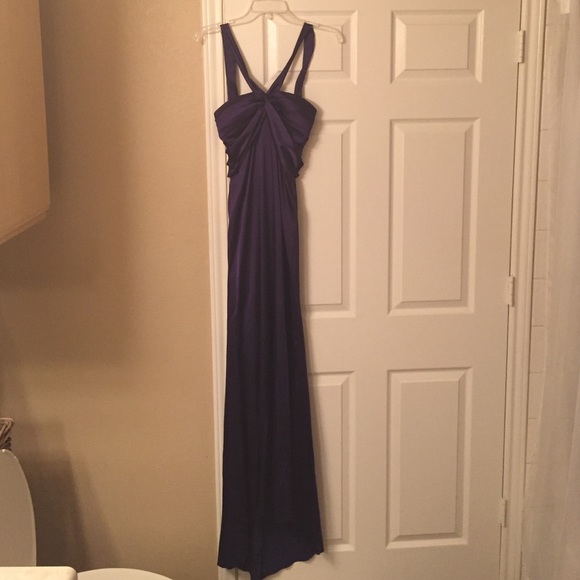 ❌SOLD❌Royal purple formal fitting dress.
